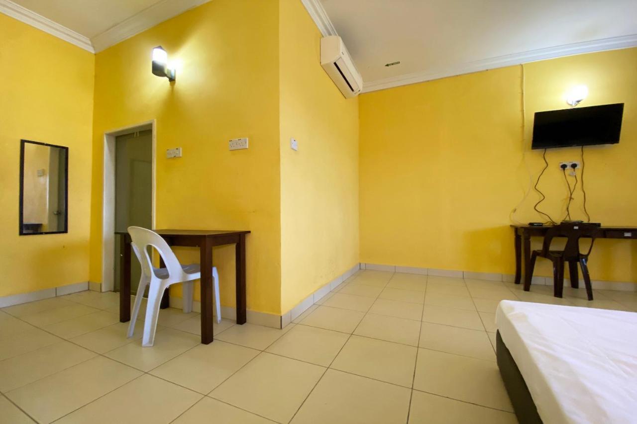 ראנאו Oyo 90268 Lohan Point Lodge מראה חיצוני תמונה